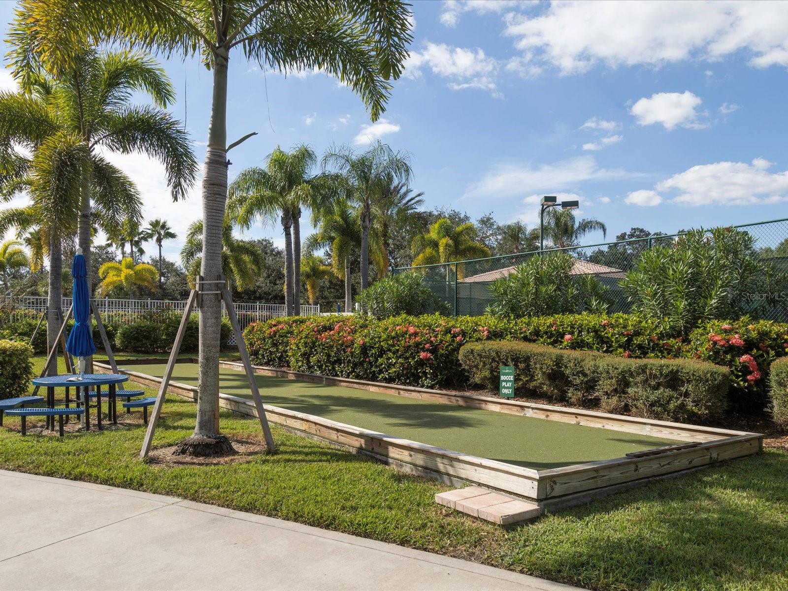 VILLAGEWALK - Residential