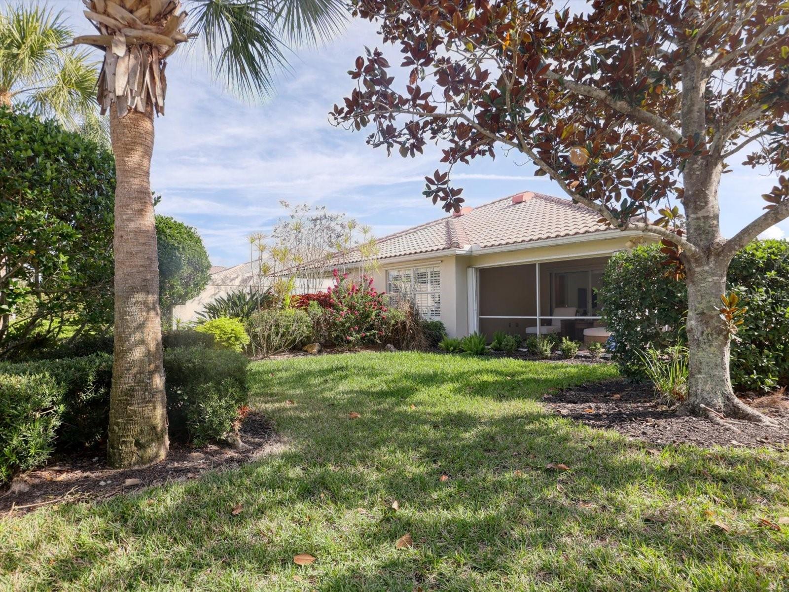 VILLAGEWALK - Residential