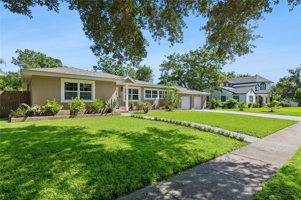 Photo of 2333 Westminster Court, Winter Park, FL 32789 (MLS # O6435215)