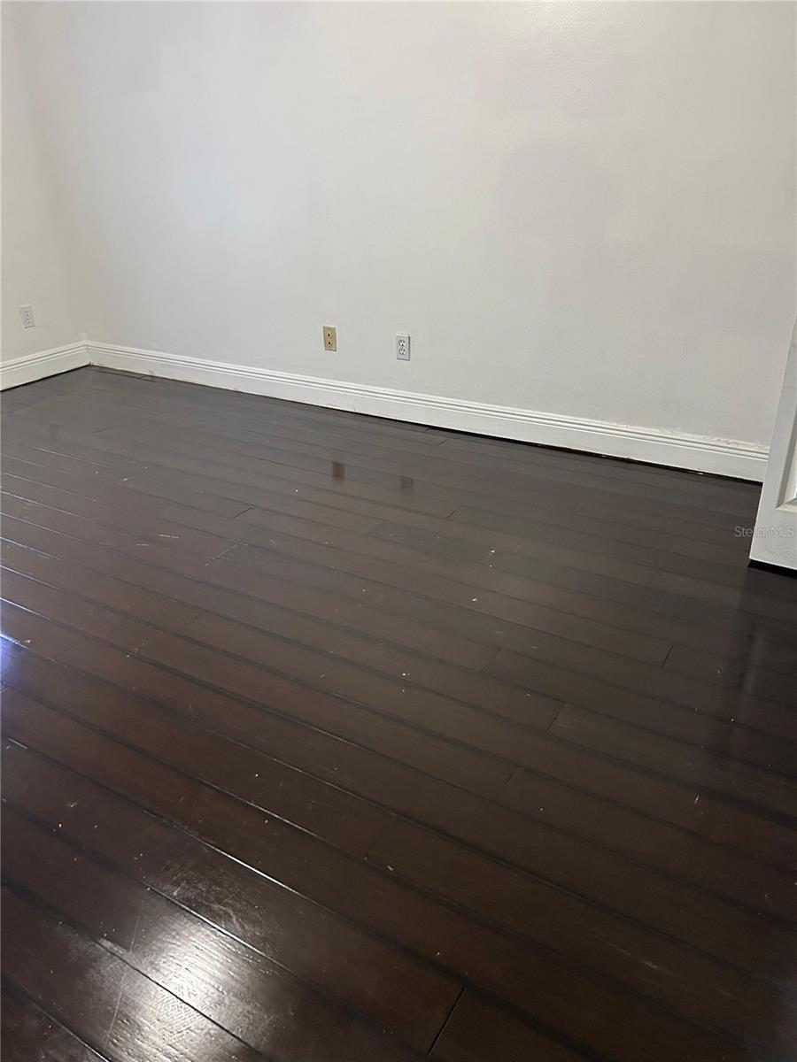 EAGLE TRACE - Residential Lease