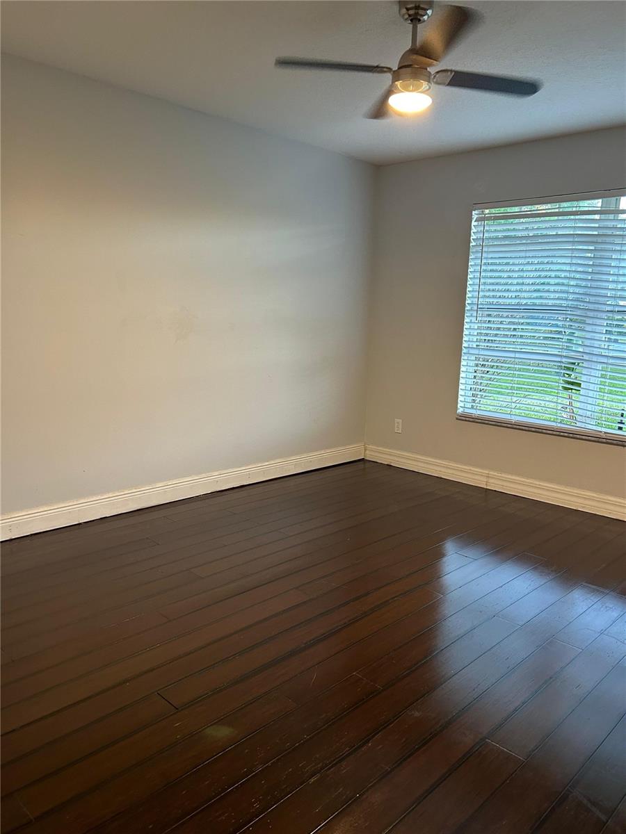 EAGLE TRACE - Residential Lease