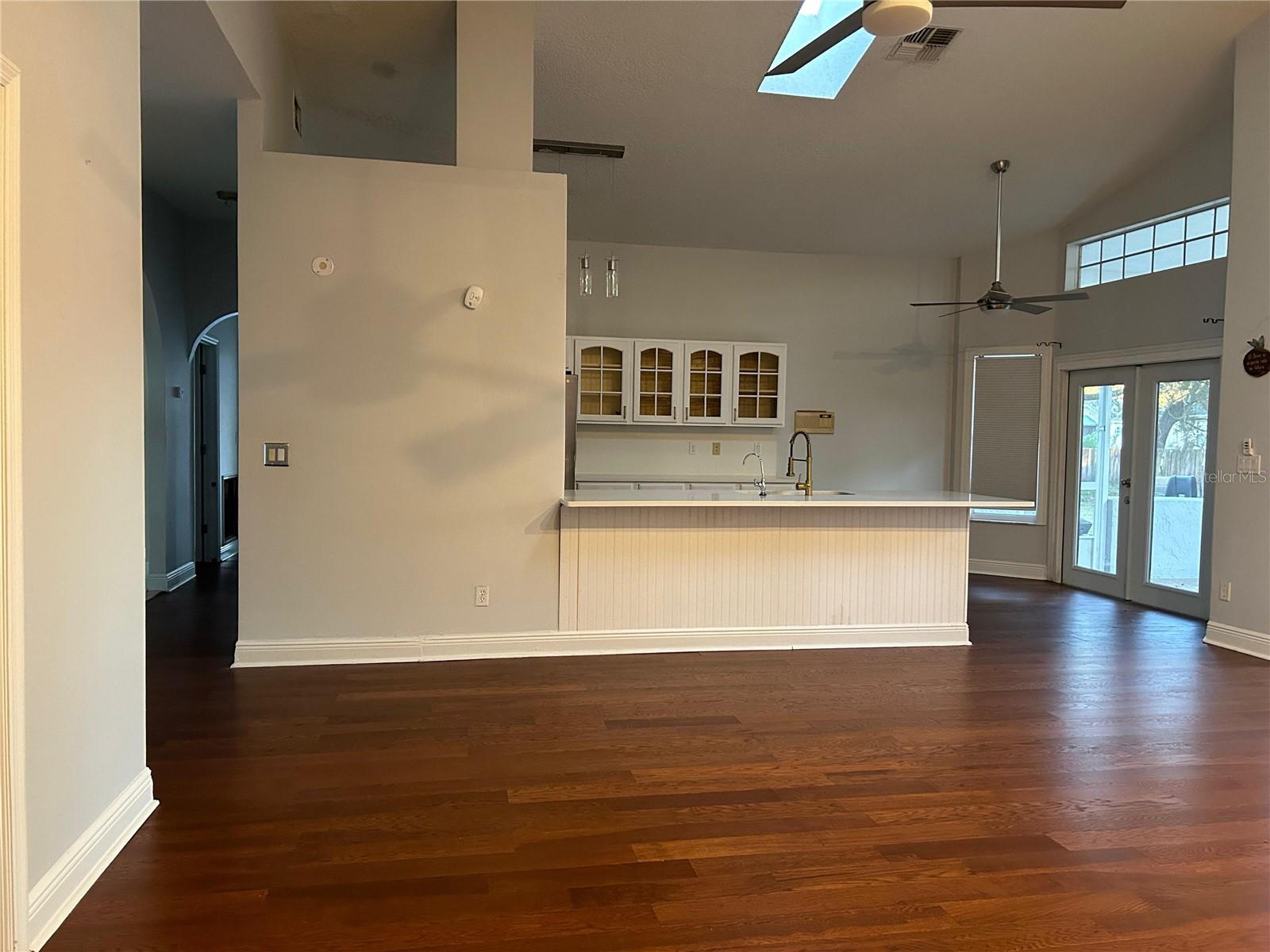 EAGLE TRACE - Residential Lease