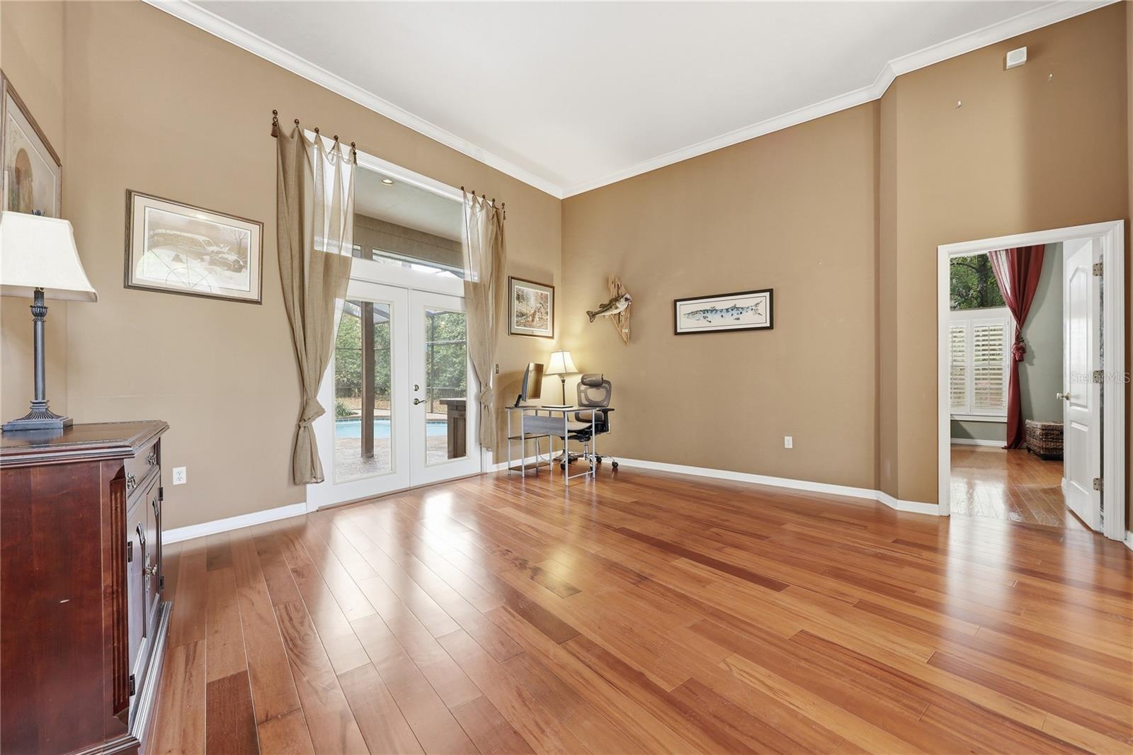 HUNTINGTON PH III - Residential