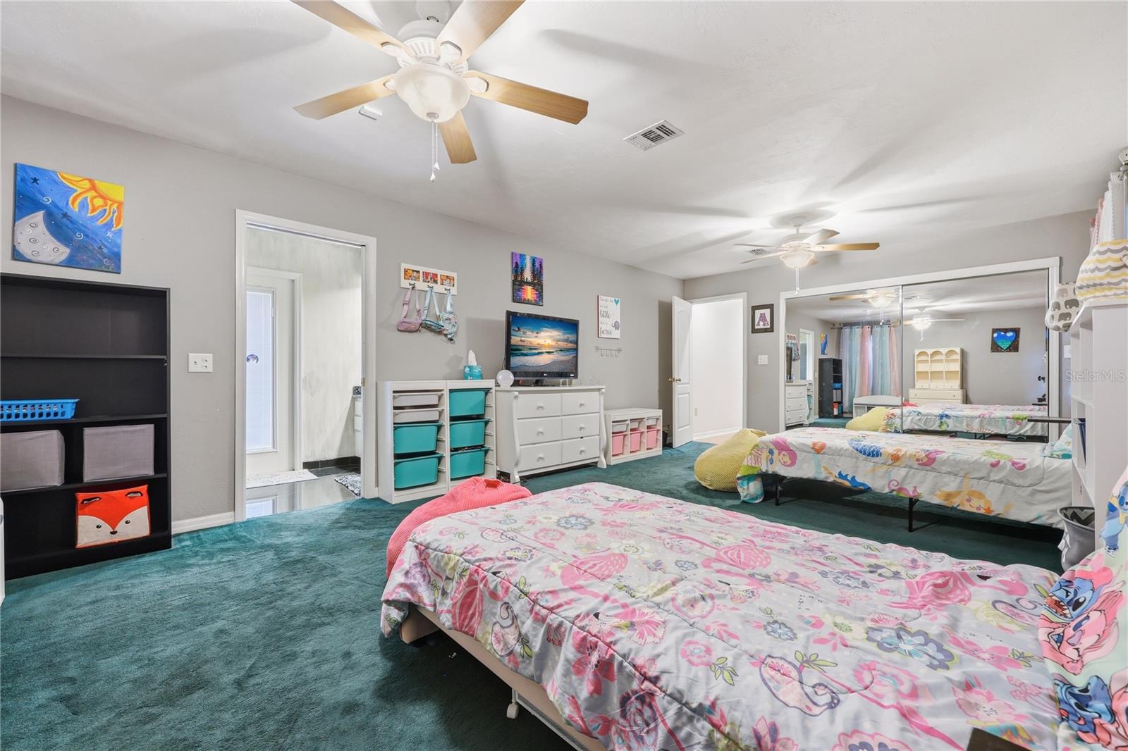 HUNTINGTON PH III - Residential