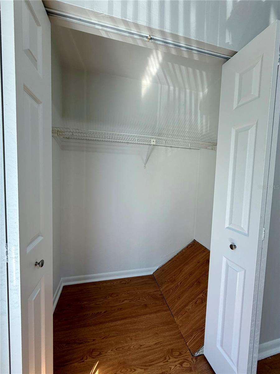 SOUTHFORK OAKS - Residential Lease