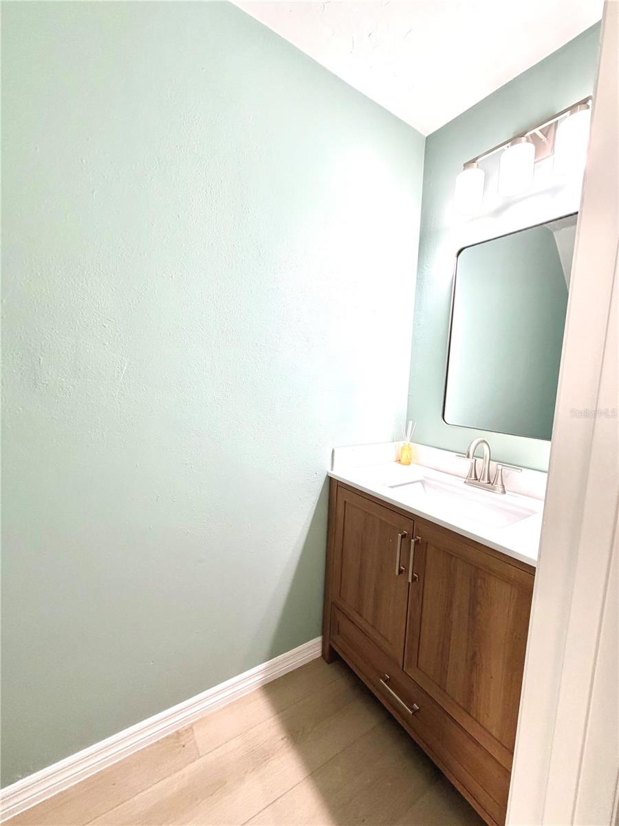 SOUTHFORK OAKS - Residential Lease