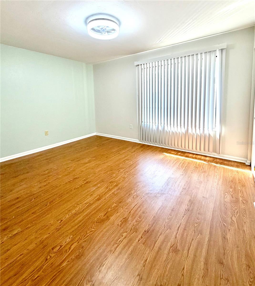 SOUTHFORK OAKS - Residential Lease