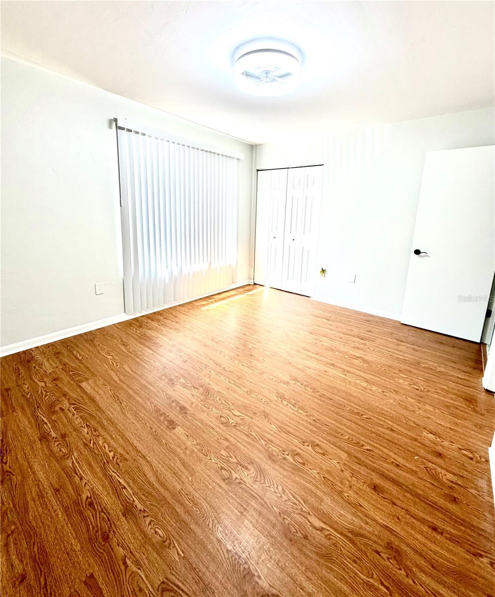 SOUTHFORK OAKS - Residential Lease