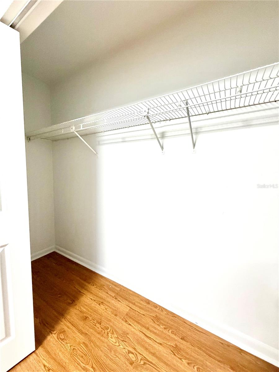 SOUTHFORK OAKS - Residential Lease