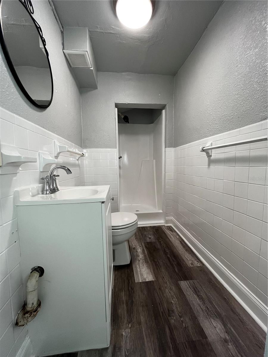 HIGHLAND PARK - Residential Lease