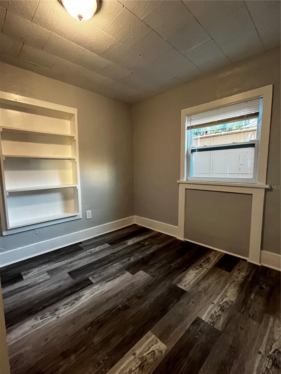 HIGHLAND PARK - Residential Lease