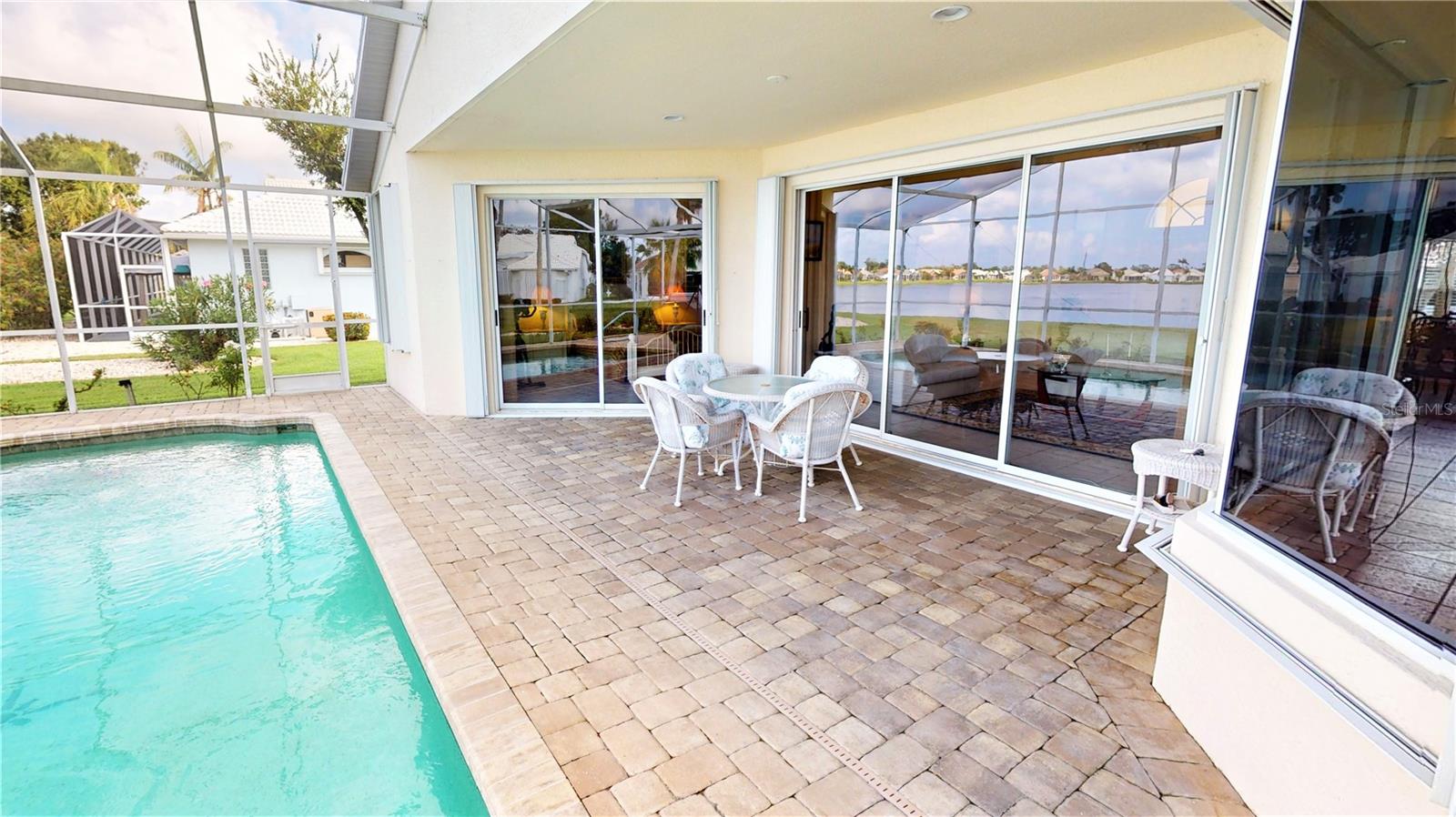 SEMINOLE LAKES - Residential