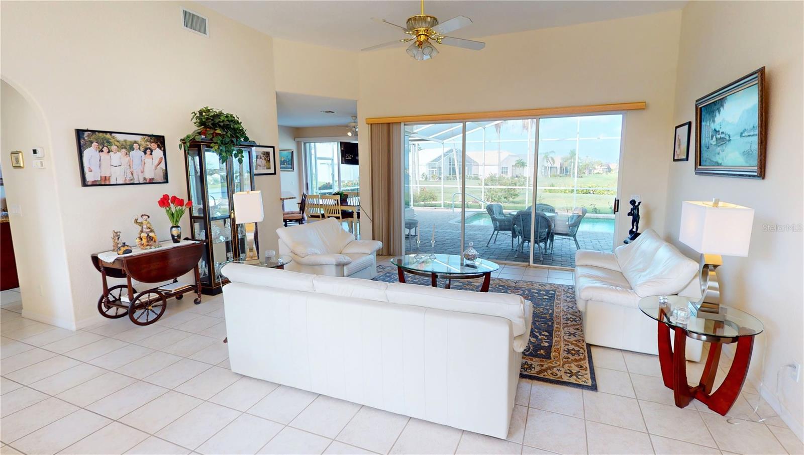 SEMINOLE LAKES - Residential