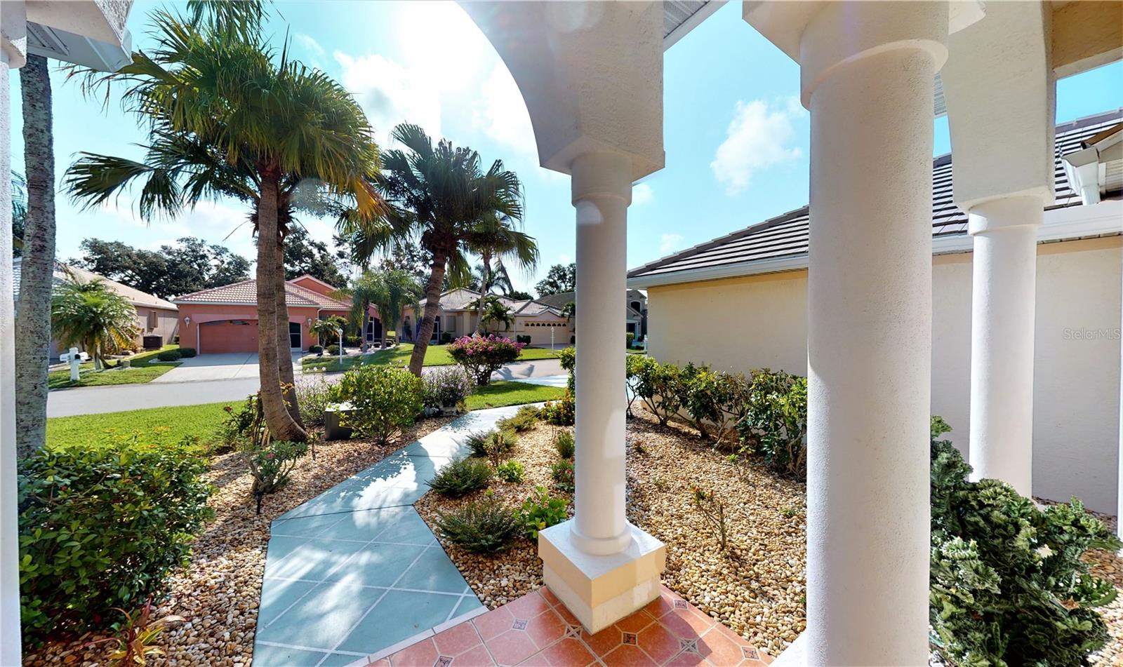 SEMINOLE LAKES - Residential