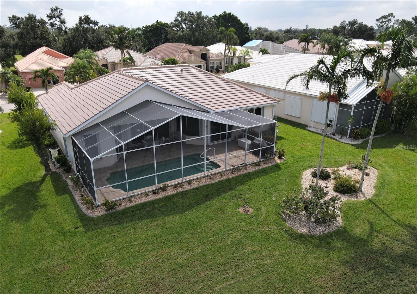 SEMINOLE LAKES - Residential