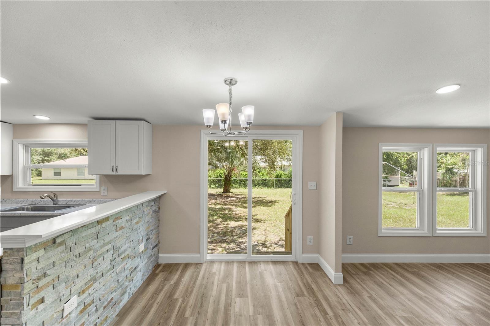 LAKE WEIR SHORES - Residential