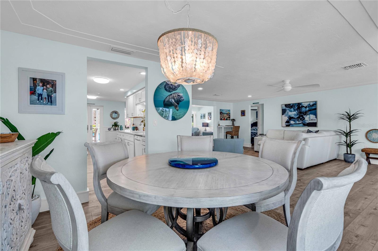 PALMA SOLA PARK - Residential