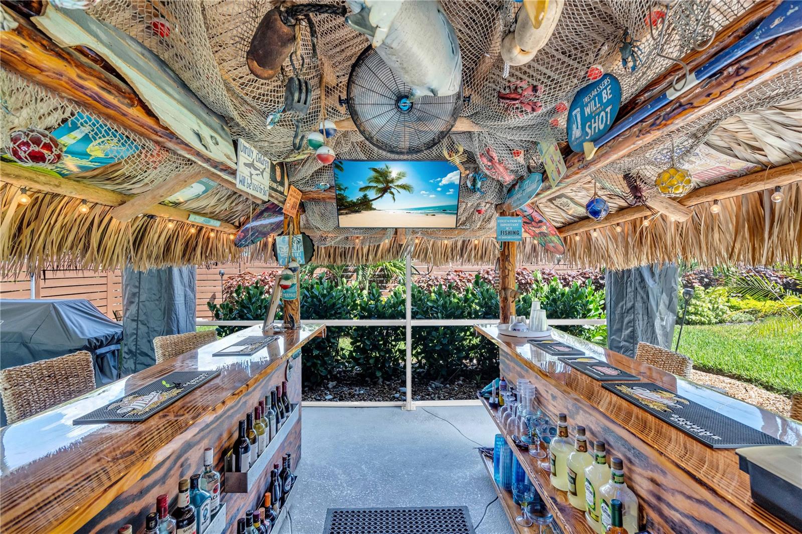 PALMA SOLA PARK - Residential