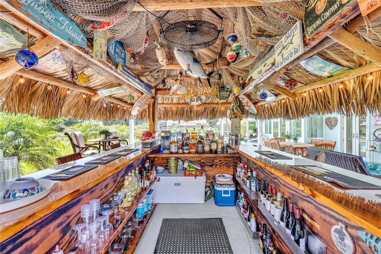 PALMA SOLA PARK - Residential