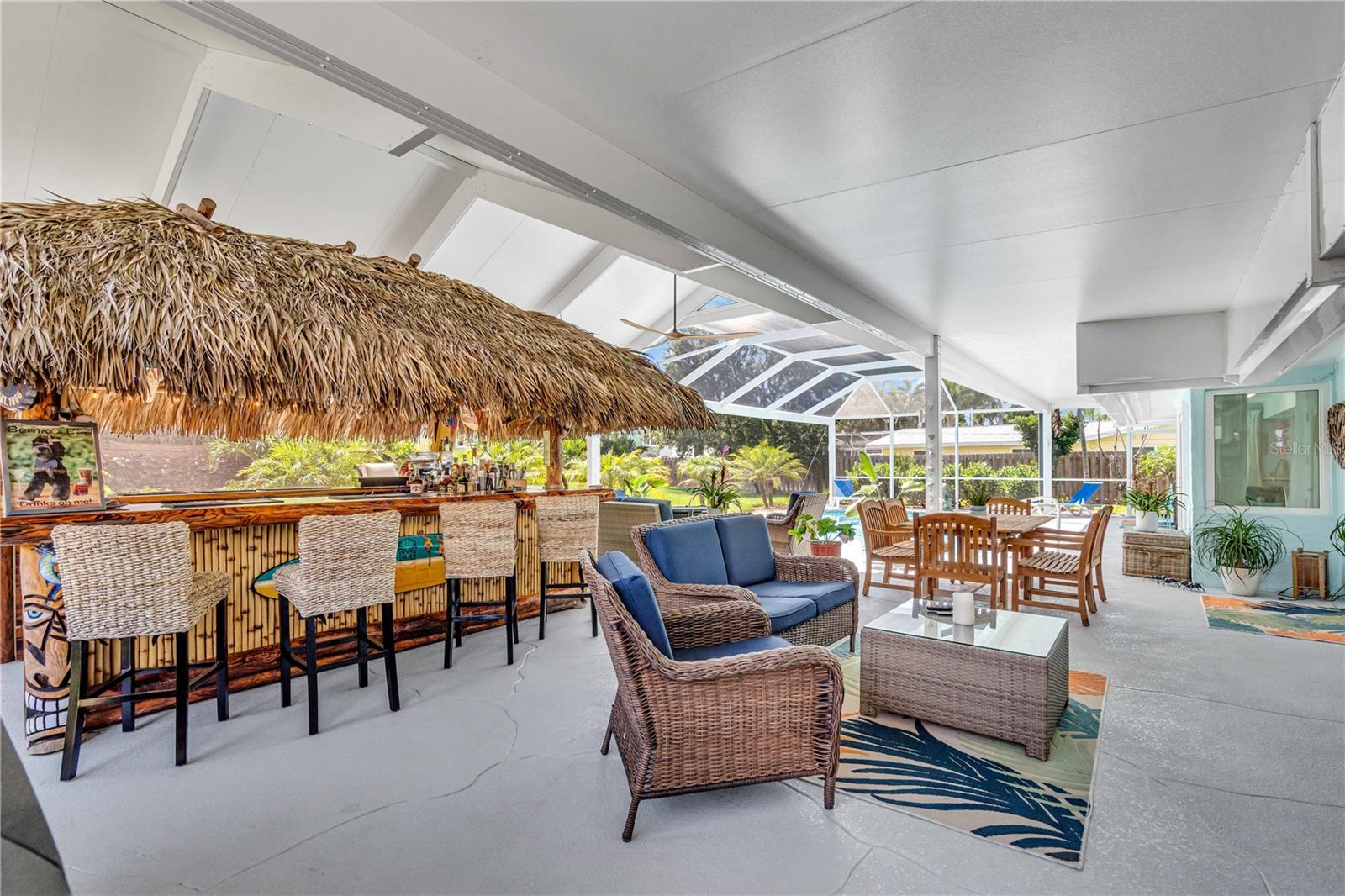 PALMA SOLA PARK - Residential