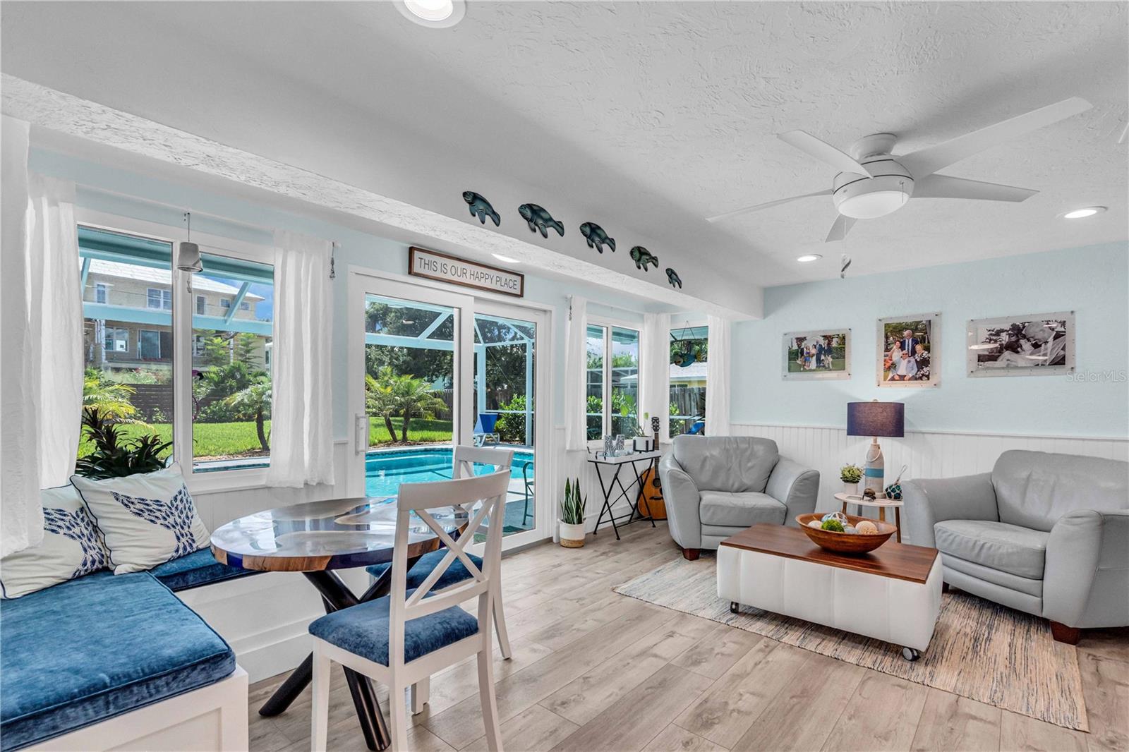 PALMA SOLA PARK - Residential