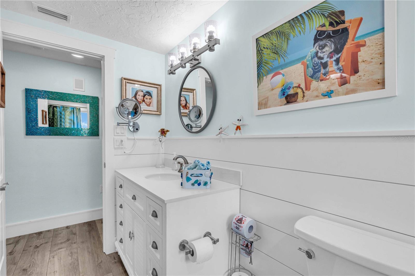 PALMA SOLA PARK - Residential