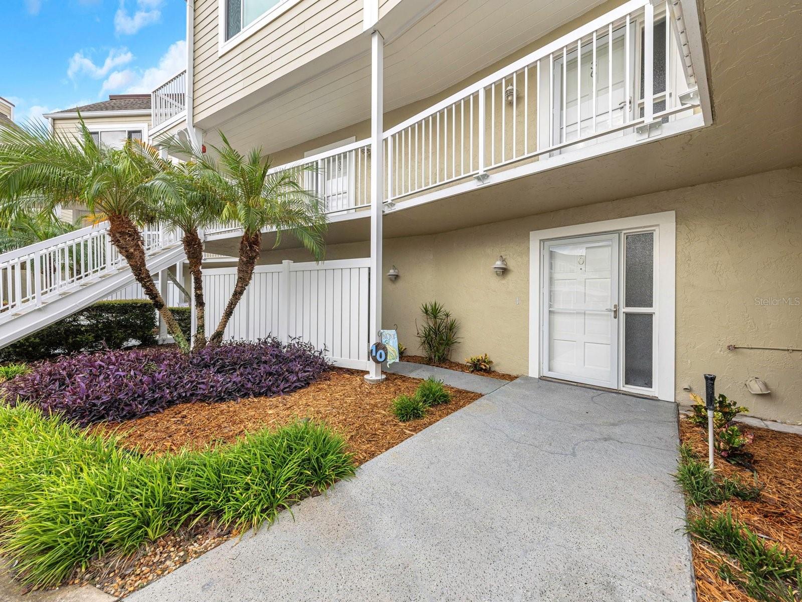 433 S PAULA DRIVE 10