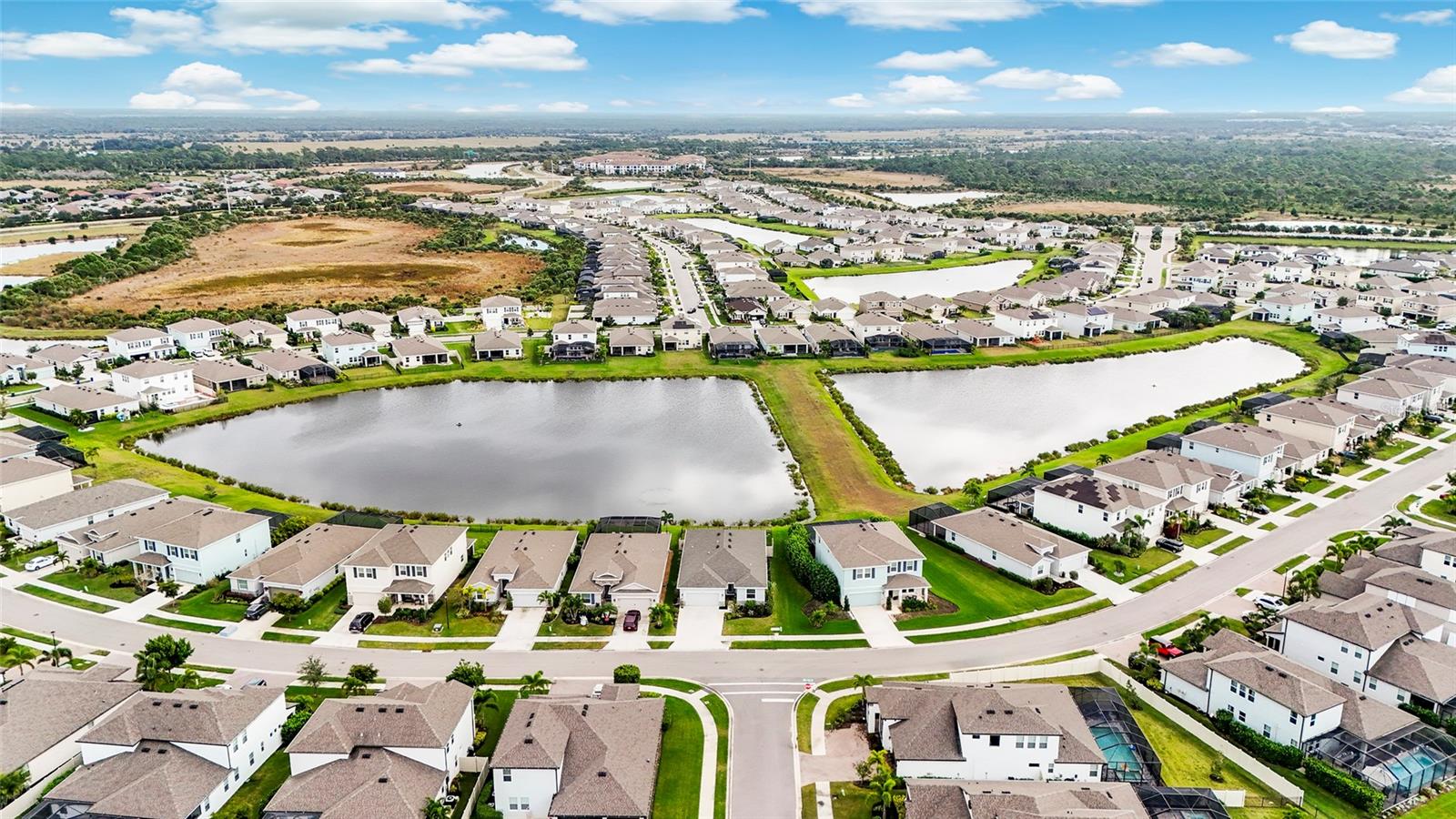 PROMENADE ESTATES - Residential