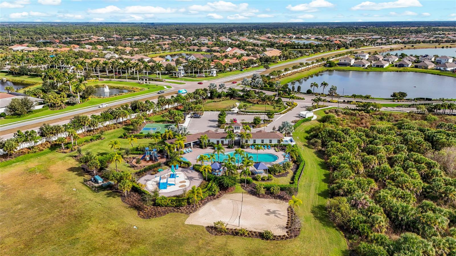 PROMENADE ESTATES - Residential