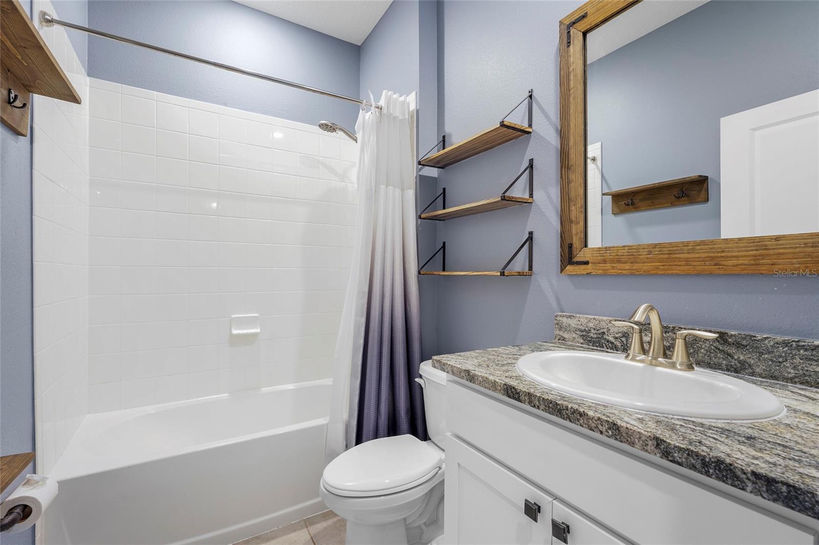 PROMENADE ESTATES - Residential