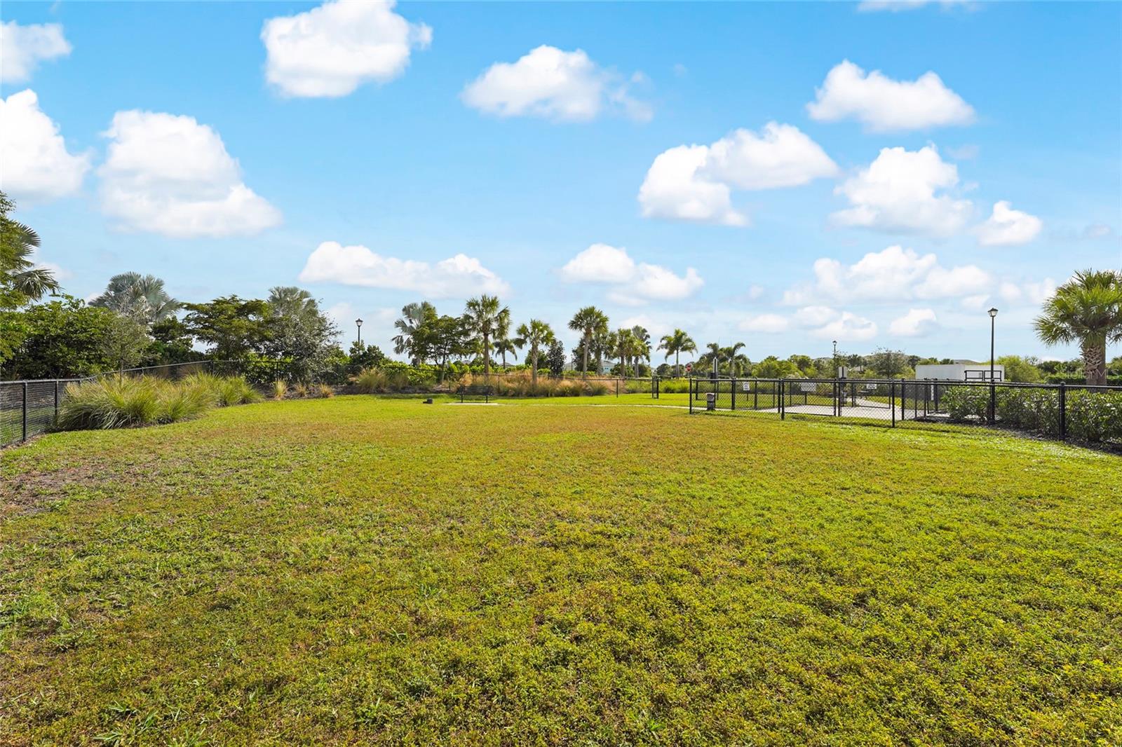 PROMENADE ESTATES - Residential