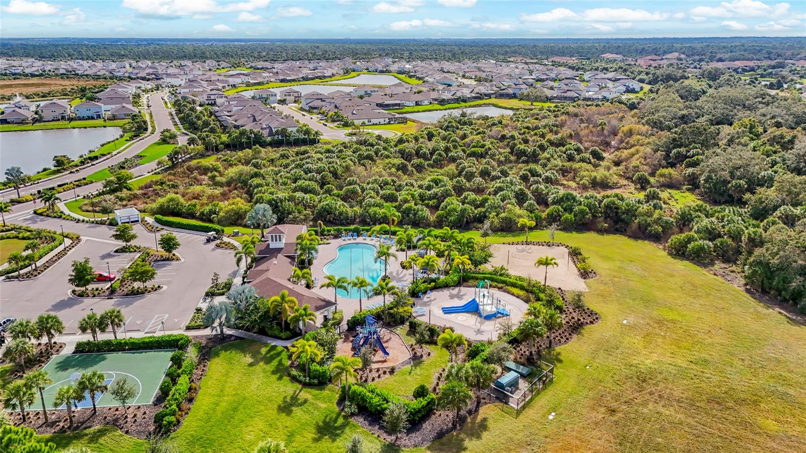 PROMENADE ESTATES - Residential