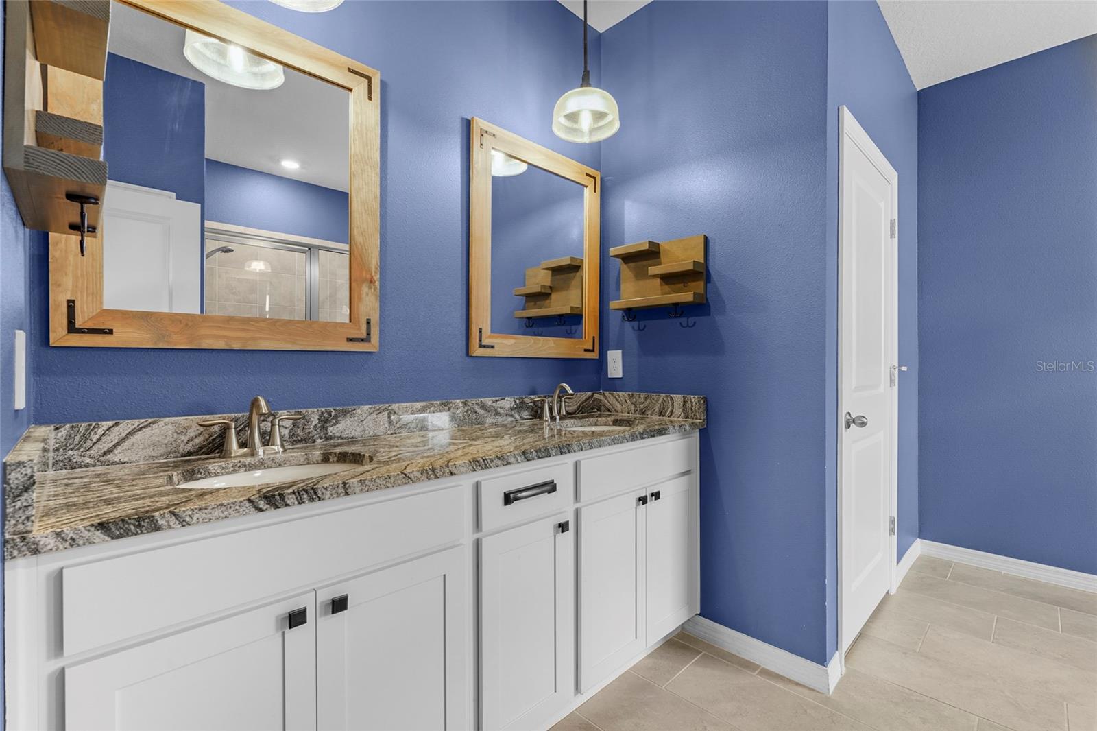 PROMENADE ESTATES - Residential