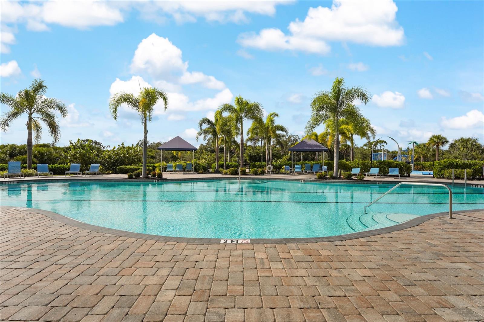 PROMENADE ESTATES - Residential