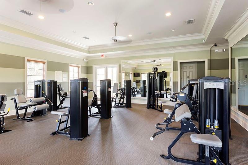 GRANDE OAKS AT HEATHROW - Residential Lease