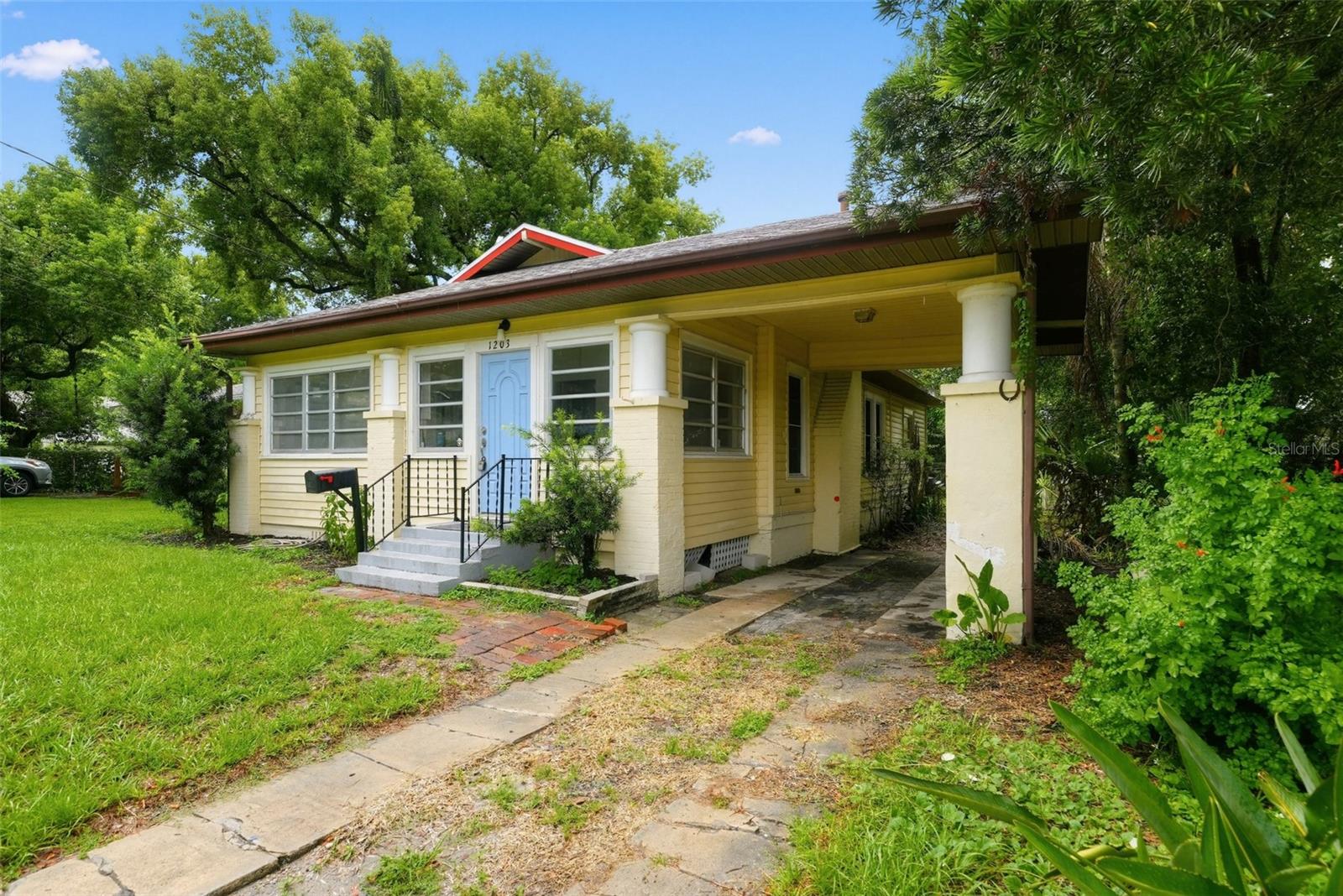 1203 KING AVENUE