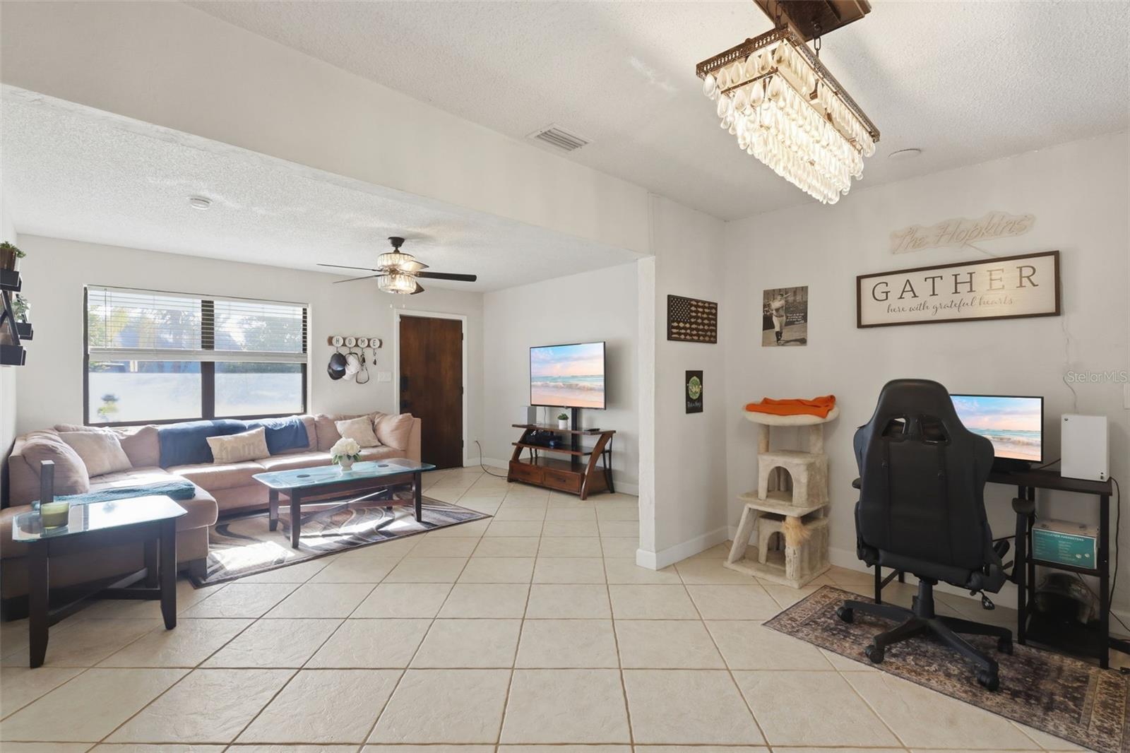 LAKE FOUNTAIN HIGHLANDS SEC A - Residential