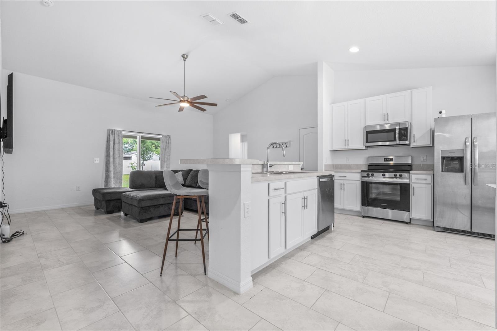 2118 HADLEY RD