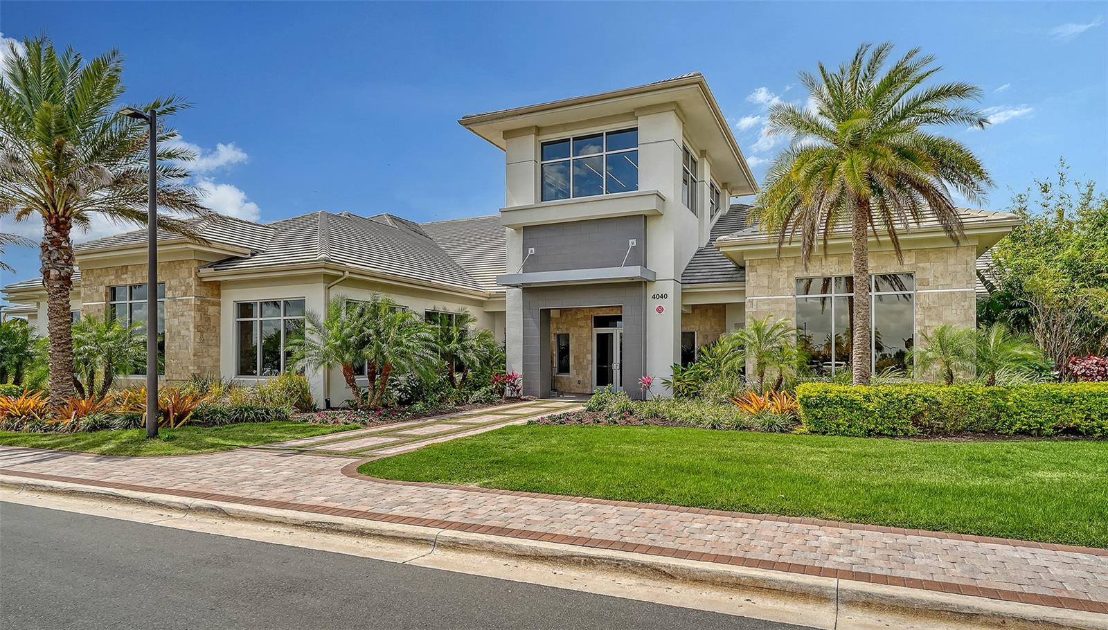 AZARIO ESPLANADE - Residential