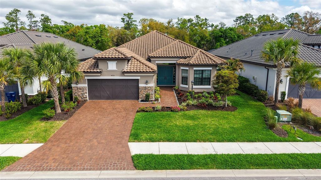 Photo of 4723 Trento Place, Bradenton, FL 34211 (MLS # A4683741)