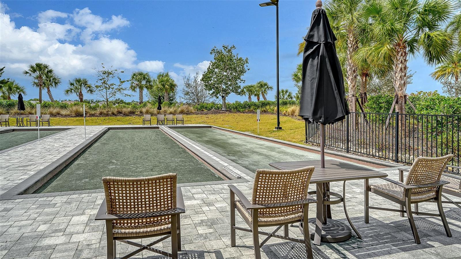 AZARIO ESPLANADE - Residential