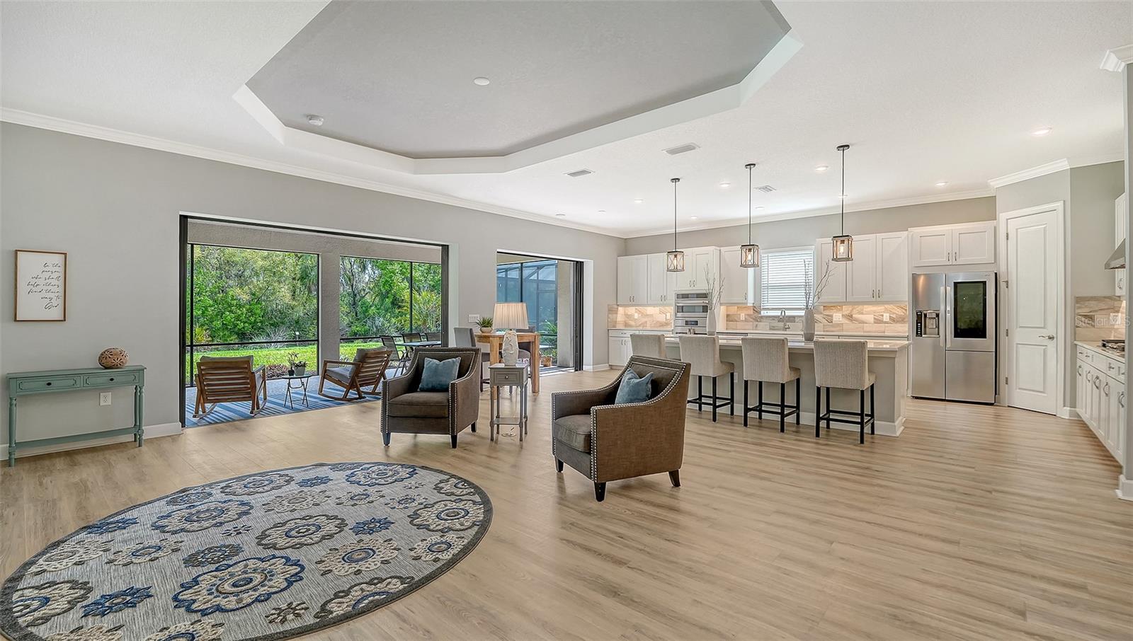 AZARIO ESPLANADE - Residential