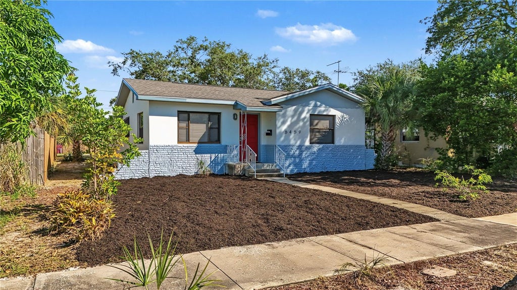 Photo of 6459 3rd Avenue S, St Petersburg, FL 33707 (MLS # TB8558518)