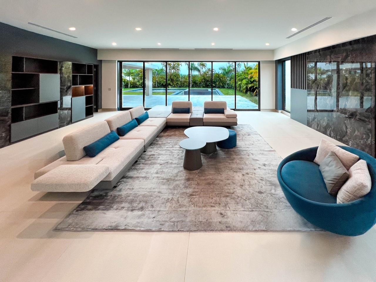 DORADO COUNTRY ESTATES - Residential