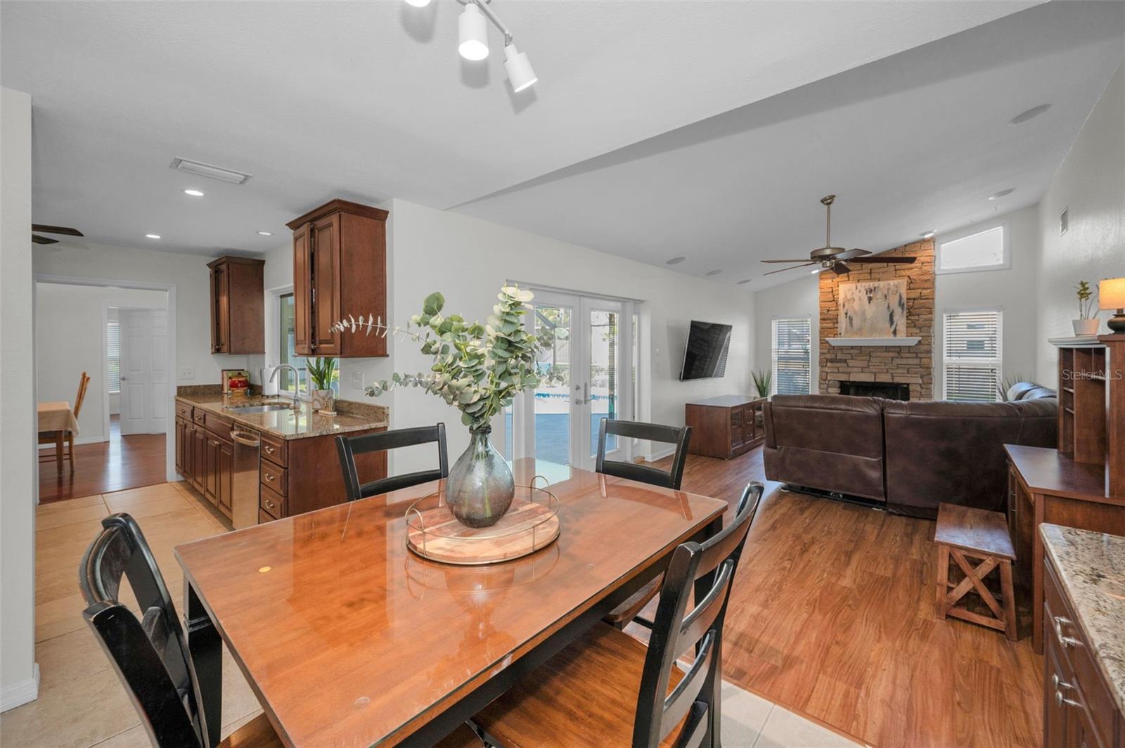 ENISWOOD-UNIT II-B - Residential