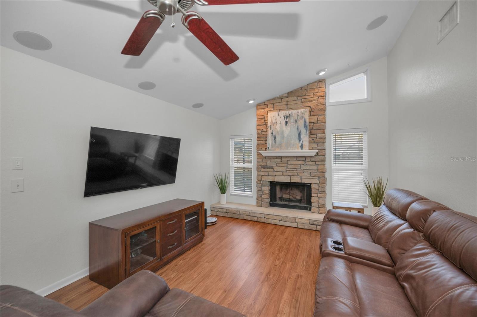 ENISWOOD-UNIT II-B - Residential