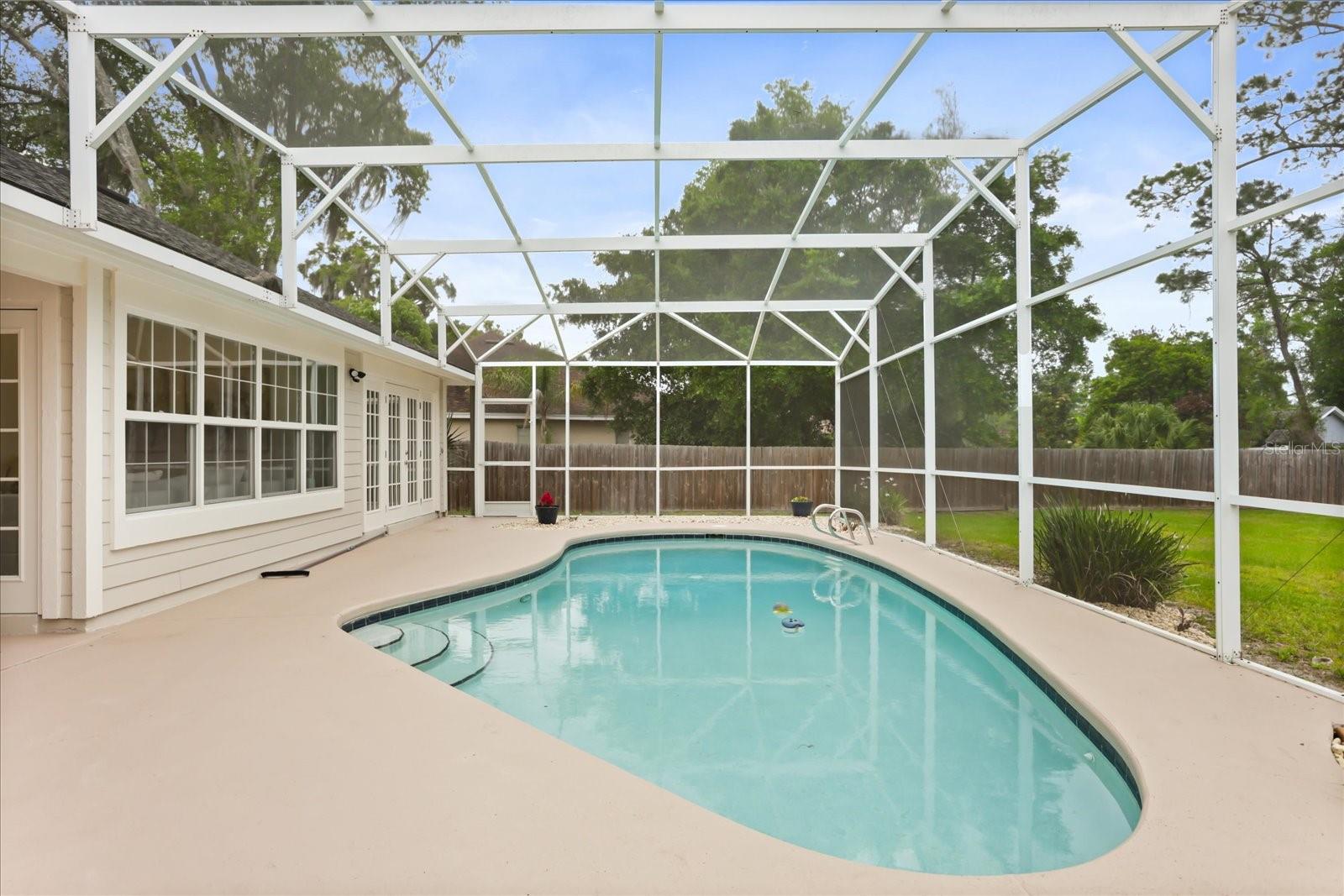 TALL TREES - Residential