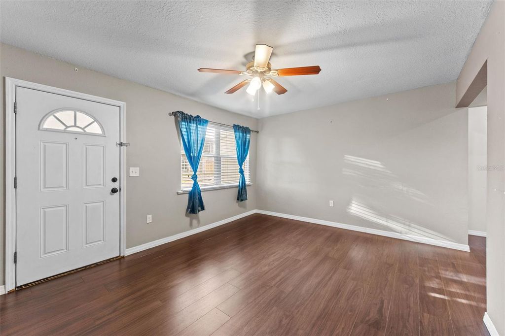 Photo of 8207 N Ola Avenue, Tampa, FL 33604 (MLS # TB8430934)