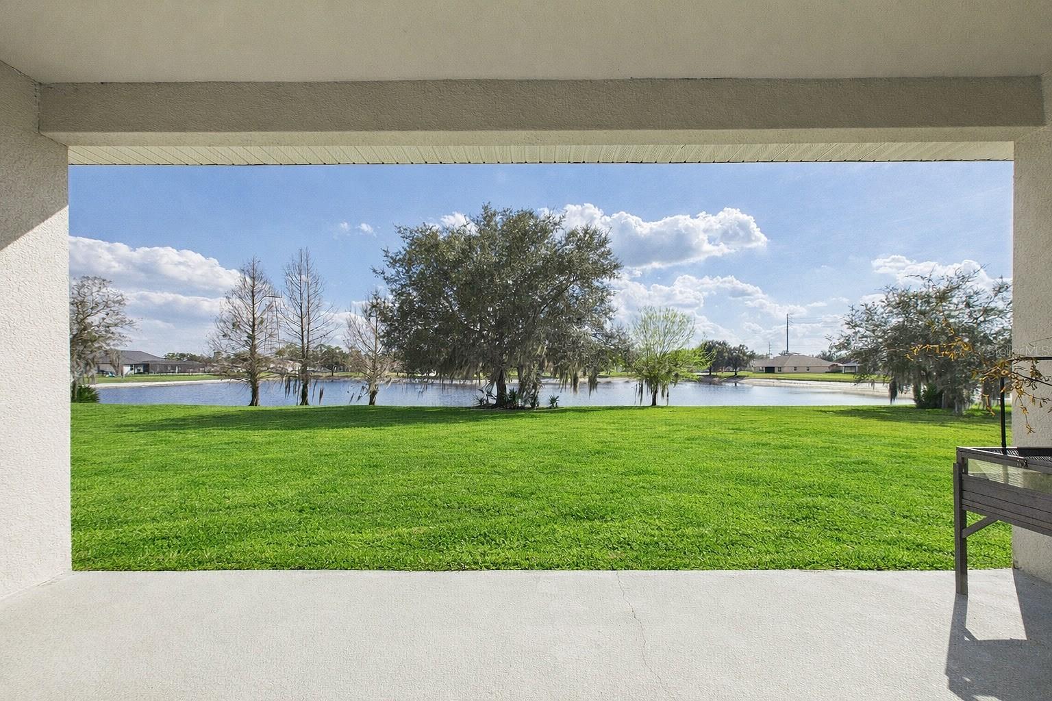 MOSS HAMMOCK - Residential