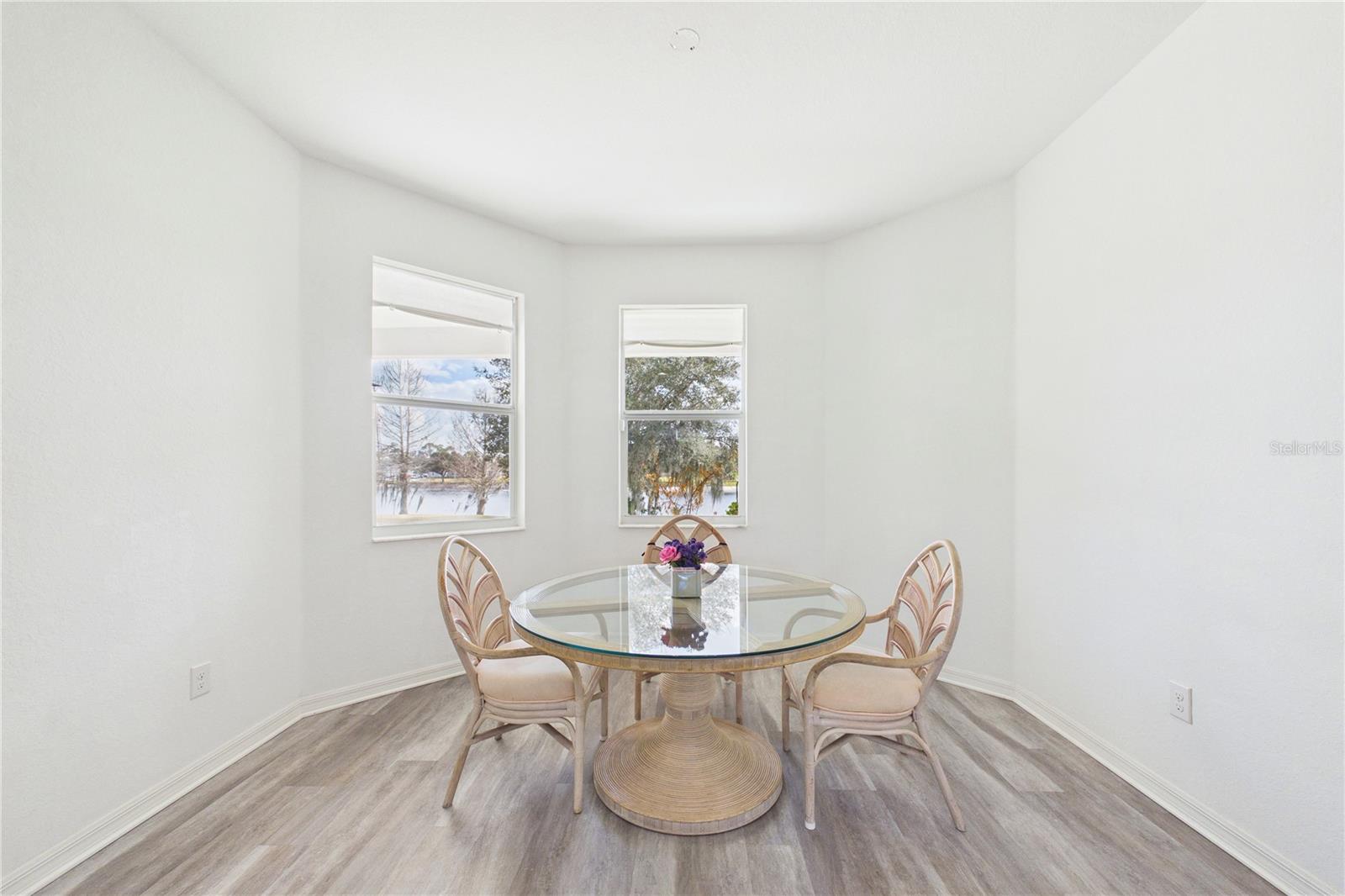 MOSS HAMMOCK - Residential